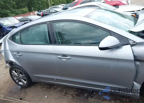 2017 Hyundai Elantra Value Edition z USA, uszkodzony, nr VIN 5NPD84LF4HH207202